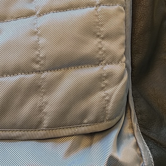 Wilsons leather coat. Thinsulate ultra. - Picture 14 of 16